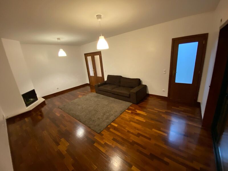 Apartment 2 bedrooms Norte Shopping  Senhora da Hora Matosinhos - furnished, garage, kitchen, balcony, parking space