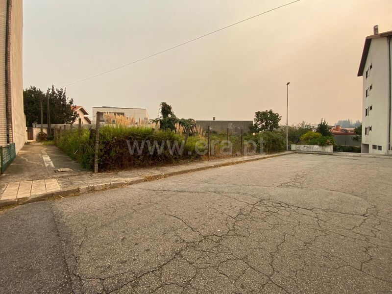 Land with 271sqm Ermesinde Valongo