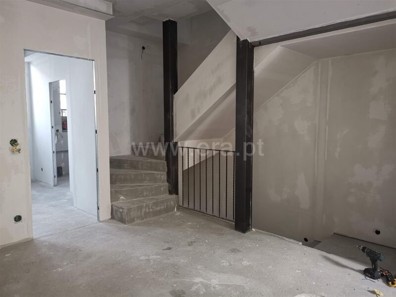 Apartamento T2 Duplex Rio Tinto Gondomar - jardins, terraço