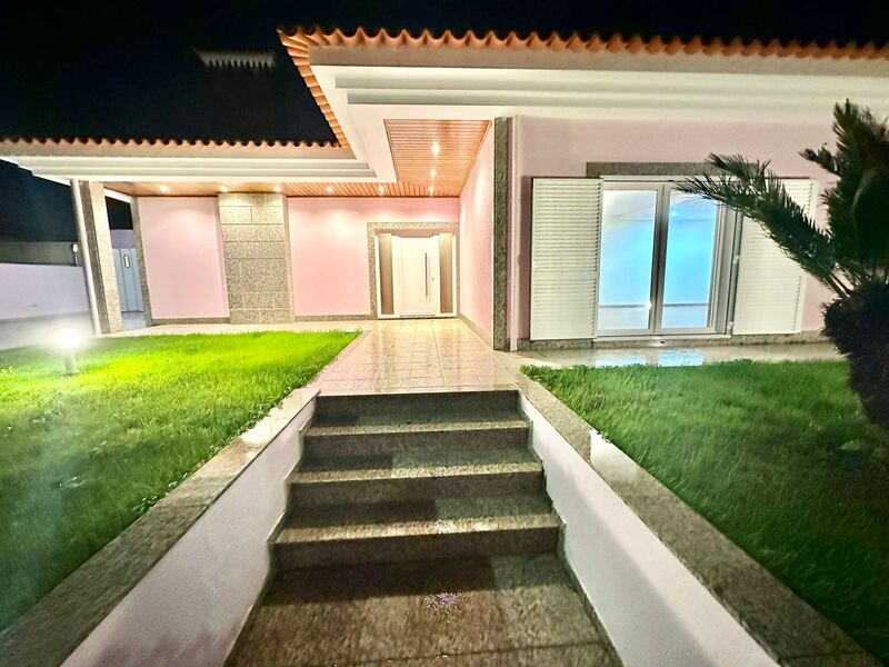 House V3 Single storey Vila Nova de Gaia - garden, barbecue, garage, terrace, terraces