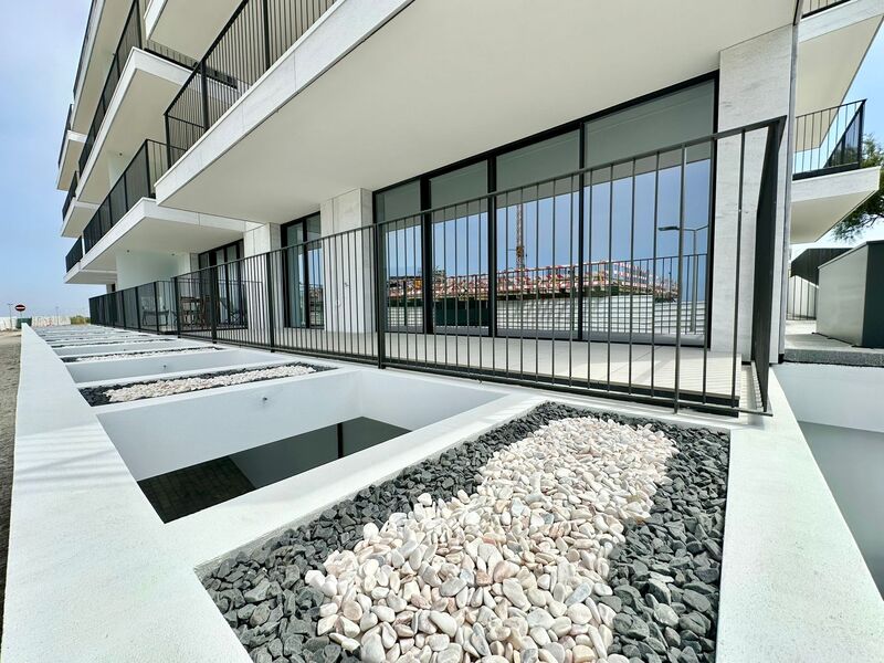 Apartment T2 Seca do Bacalhau Canidelo Vila Nova de Gaia - parking space, balconies, terrace, terraces, ground-floor, air conditioning, balcony, garage