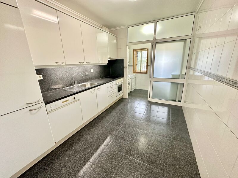 Apartment 2+1 bedrooms Vila Nova de Gaia - garage, boiler, equipped, central heating, garden, gated community, ground-floor