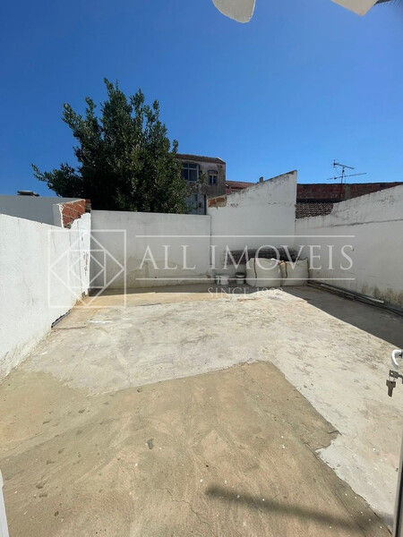 Apartment T1 Baixa da Banheira Moita - ,