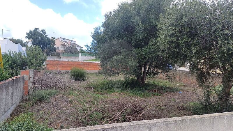 Plot Urban with 340sqm Almada - easy access