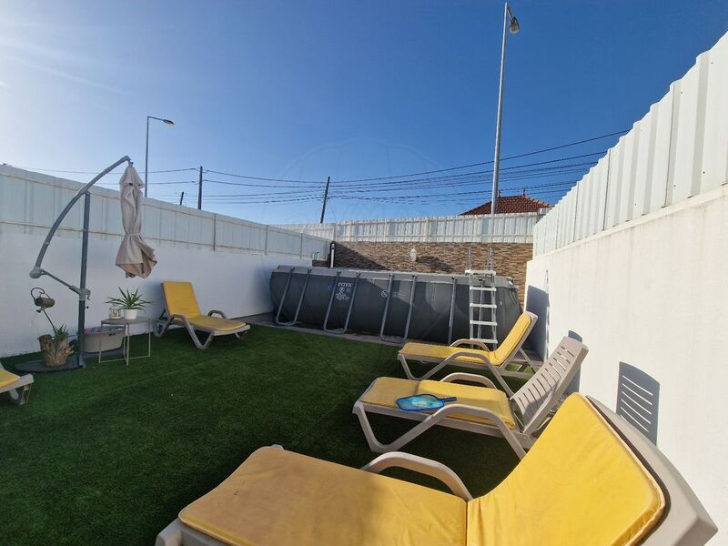 House 5 bedrooms spacious Almada - garage, automatic gate, balcony, air conditioning, double glazing, attic, alarm, balconies