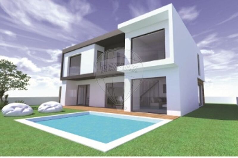 House Modern V4 Almada - garage, solar panels, double glazing, swimming pool, automatic gate