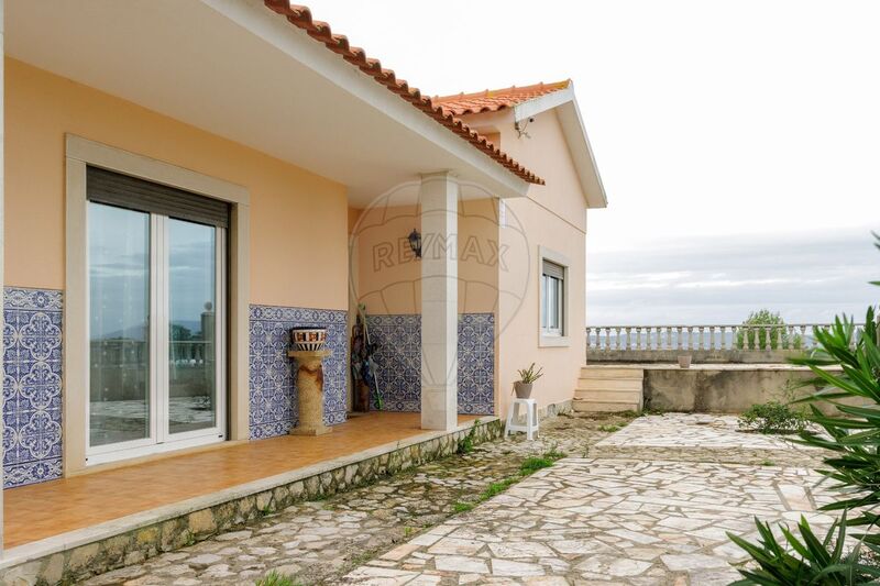 House 2 bedrooms Alenquer - garage, swimming pool