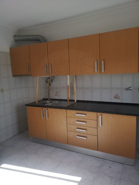 Apartamento T2 Seixal - arrecadação