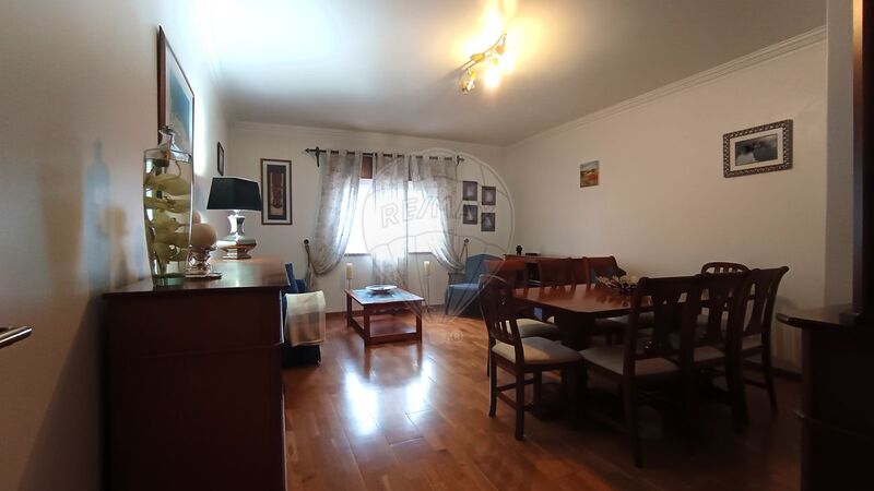 Apartment T2 in good condition Corroios Seixal - 3rd floor