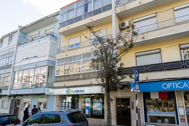 Apartamento T3 Remodelado no centro Almada - equipado, mobilado