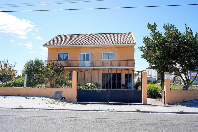 House under construction V3 Benavente - attic, fireplace, garage, marquee