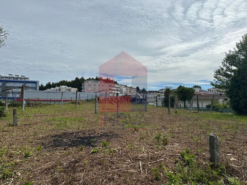 Land Urban with 3346sqm Vila Verde - easy access, great location