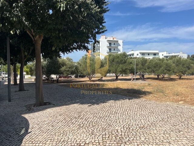 Land nouvel with approved project São Clemente Loulé