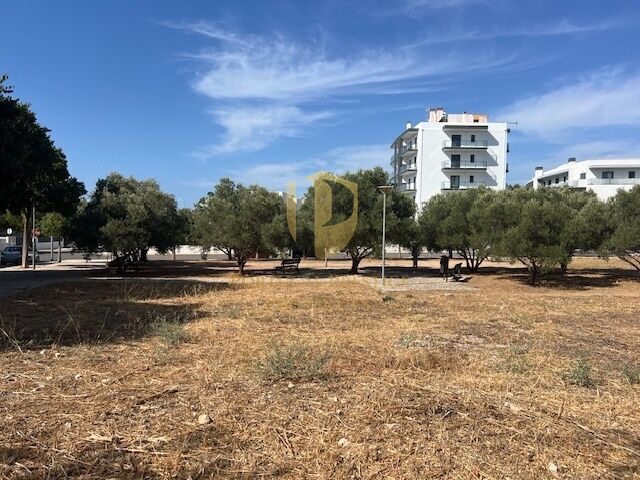 Plot of land new with approved project São Clemente Loulé