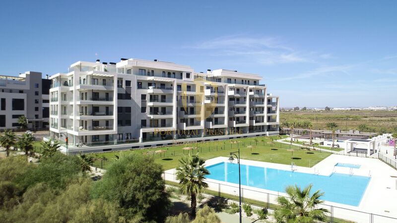 Apartamento novo frente à praia T3 Ayamonte - terraço, piscina, zonas verdes