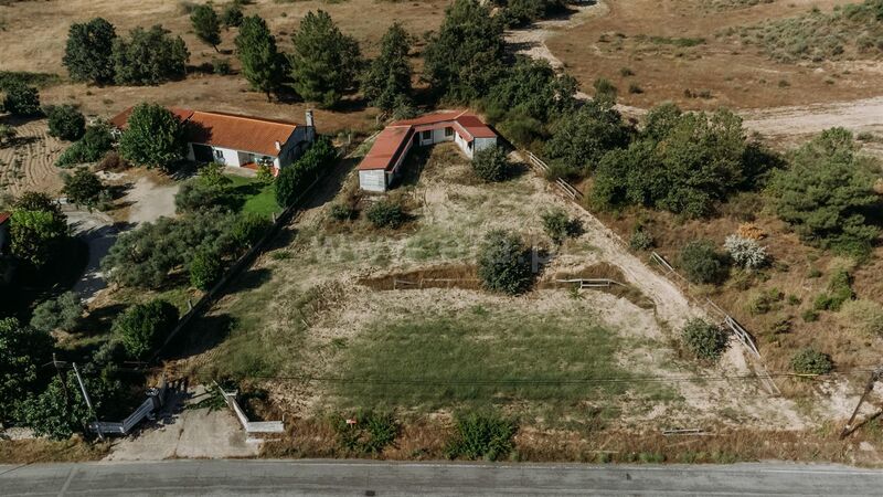 Terreno com projecto aprovado Caria Belmonte - viabilidade de construção, água