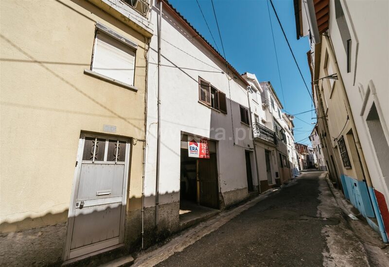 Casa/Vivenda V2 Rústica Ourondo Covilhã - sótão