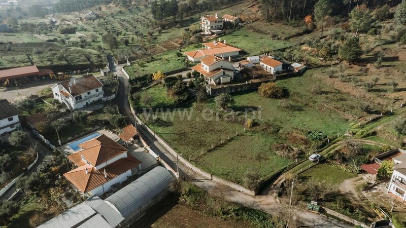 Land with 720sqm Alcaria Fundão - easy access