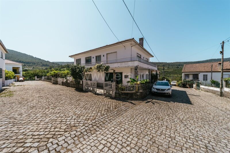 House V4 Isolated Alcaide Fundão - gardens, garage, equipped, fireplace, balcony, barbecue, attic, garden, balconies