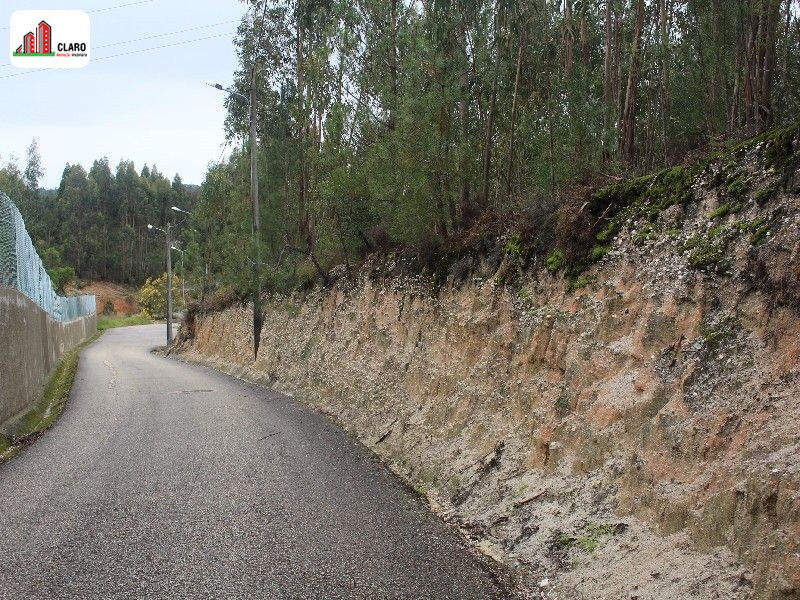 Land with 3800sqm Coimbra - excellent access