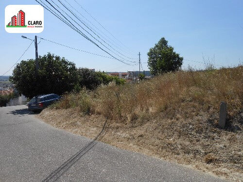 Terreno com 600m2 Coimbra