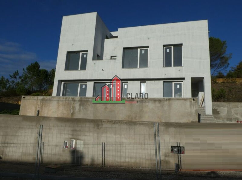 House 5 bedrooms new Coimbra - terrace, air conditioning, garage