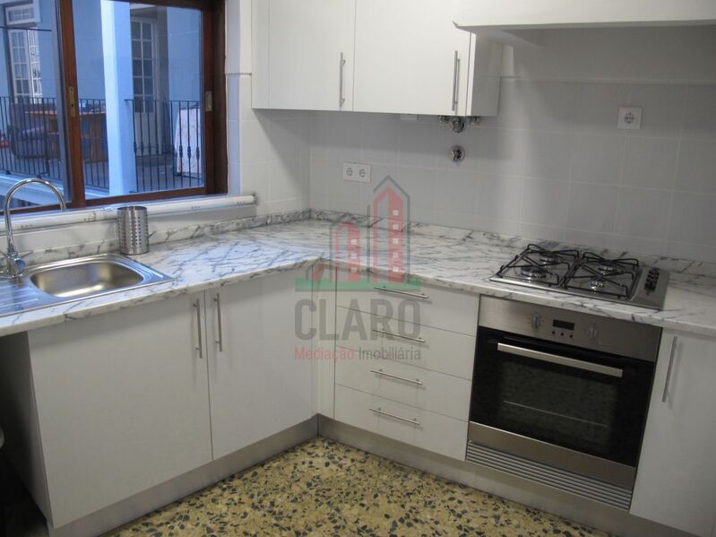 Apartamento Remodelado no centro T4 Coimbra - cozinha equipada