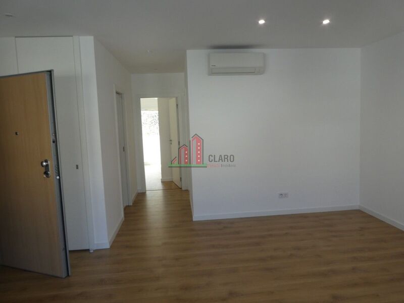 Apartment uusi T2 Coimbra - ,