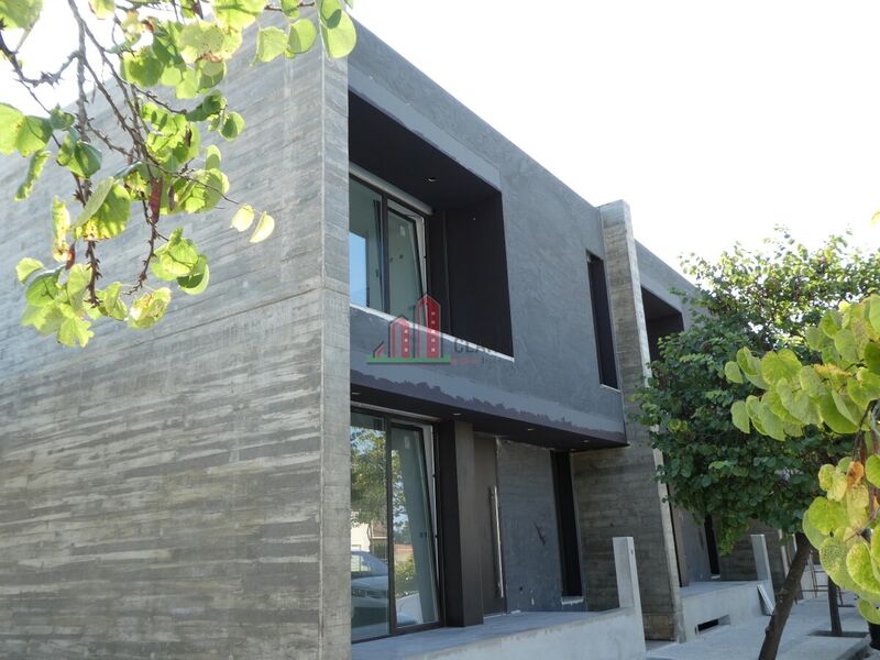 House new 4 bedrooms Condeixa Condeixa-a-Nova - underfloor heating, balcony, garage, air conditioning, solar panels