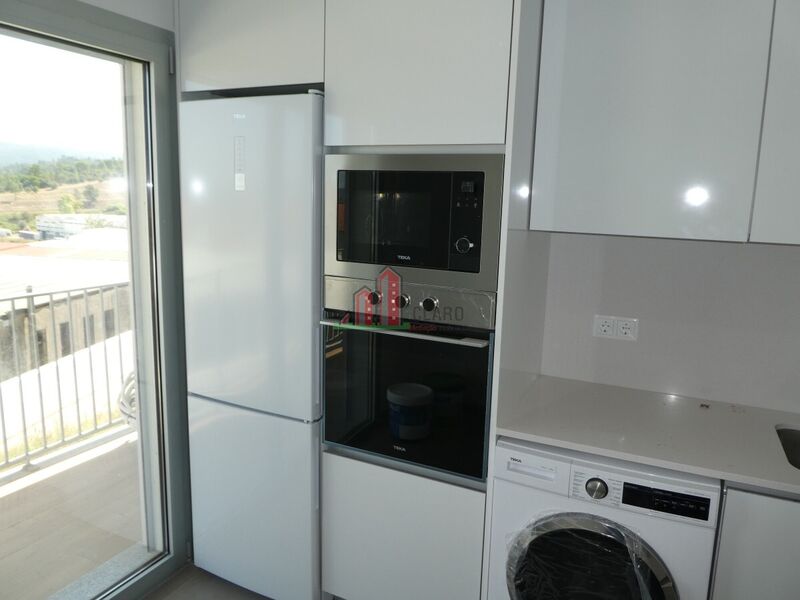 Apartamento T3 novo Pedrulha São Bartolomeu Coimbra - ar condicionado, varandas, painéis solares, garagem