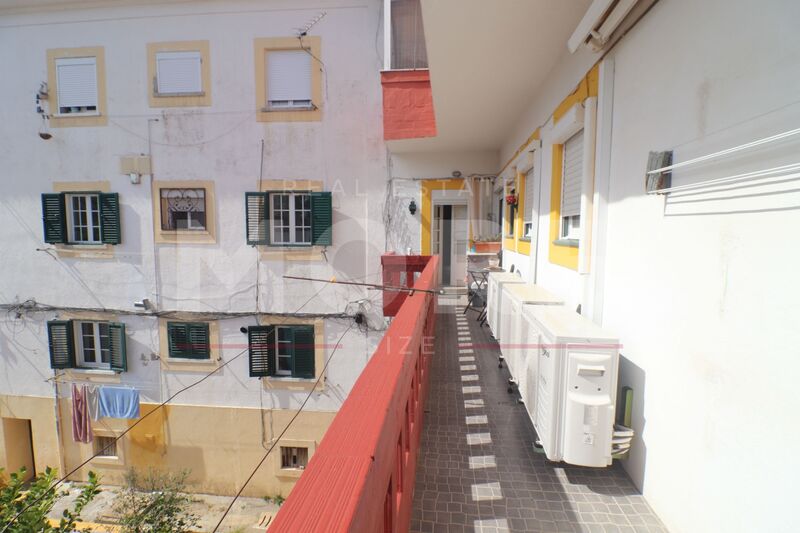 Apartment in good condition T6 Bairro Senhora da Saúde Évora - air conditioning, balcony, garage, 1st floor