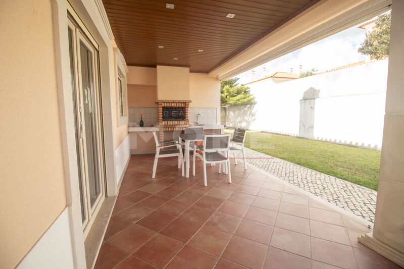 House V5 excellent condition Tornada Caldas da Rainha - balcony, garden, central heating, fireplace, balconies, barbecue, garage