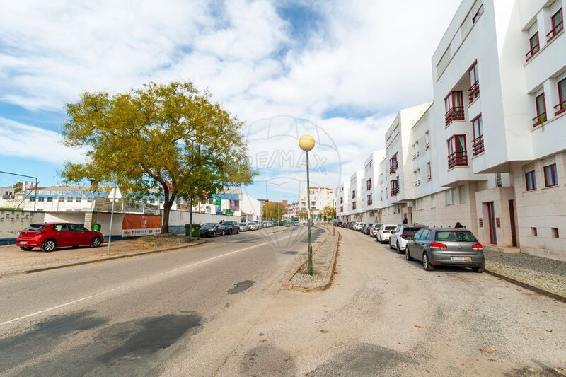 Apartment 2 bedrooms Évora - kitchen, marquee, garage, fireplace, 2nd floor