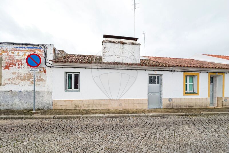 House 2 bedrooms Cabeção Mora - backyard