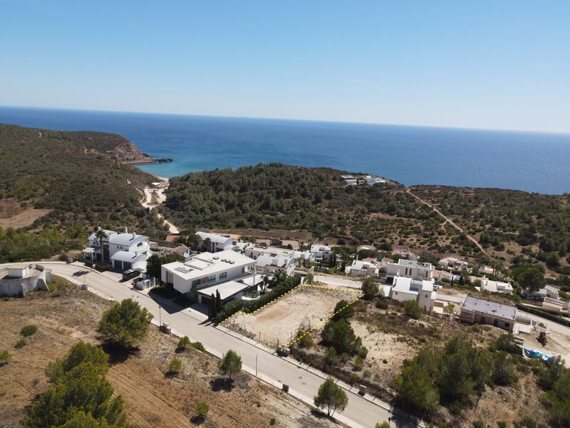 Земля c 640m2 Quinta da Fortaleza Budens Vila do Bispo - солнечные панели, вода, гараж