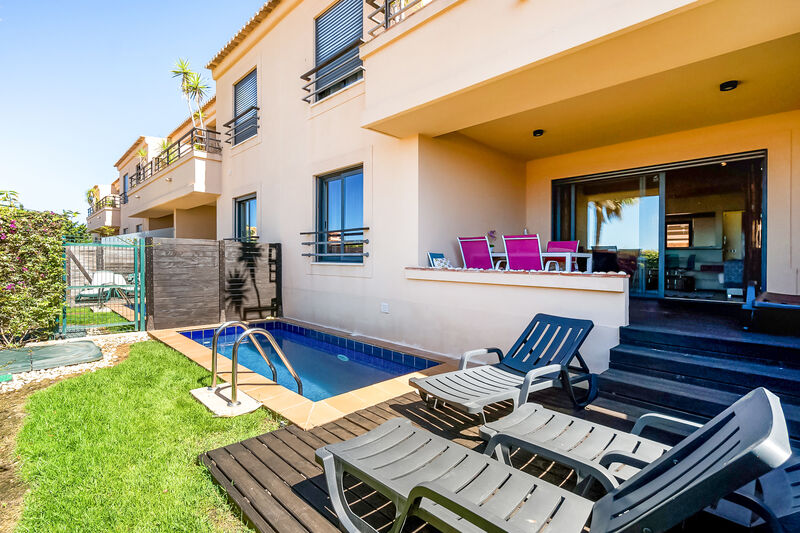 Apartment 2 bedrooms excellent condition Porto Dona Maria Luz Lagos - balcony, air conditioning, terraces, garden, parking lot, radiant floor, furnished, store room, turkish bath, beautiful views, sauna, terrace, swimming pool