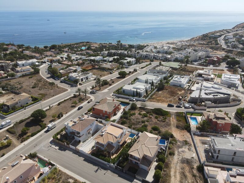 Terreno com 598m2 Porto de Mós São Gonçalo de Lagos - vista mar, garagem, painéis solares