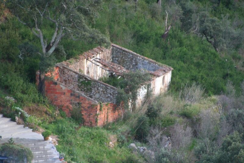 Quinta V2 com ruína Monchique - sobreiros, água