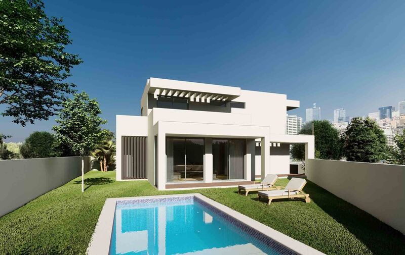 Moradia em construção V4 Aldeia do Carrasco Portimão - painéis solares, piscina, varandas, jardim, ar condicionado