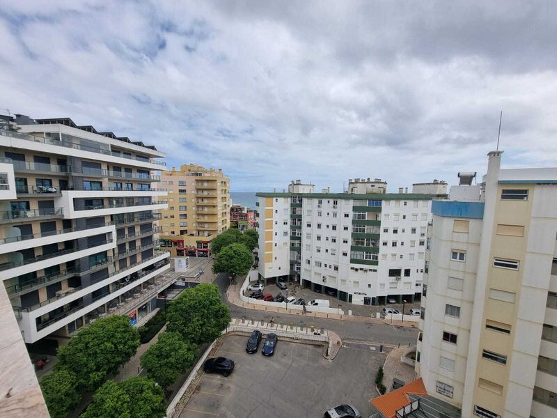 Apartment T2 Praia da Rocha Portimão - kitchen, terraces, terrace, double glazing, air conditioning