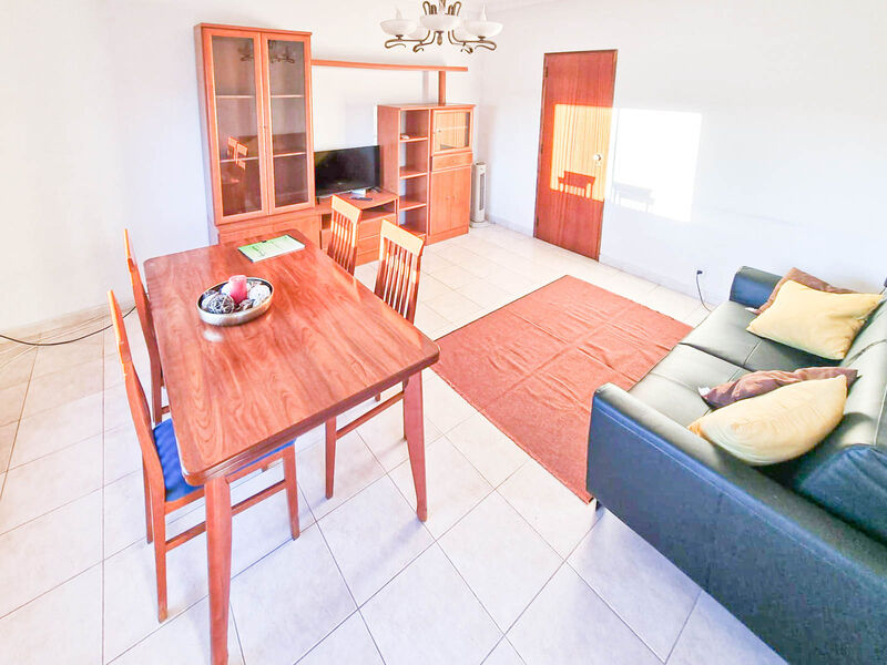 Apartment T2 in good condition Liceu Portimão - 4th floor