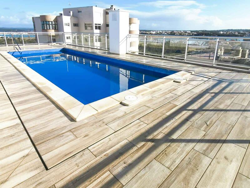 Apartamento Moderno T3 Praia da Rocha Portimão - mobilado, terraço, equipado, varandas, piscina, arrecadação, ar condicionado