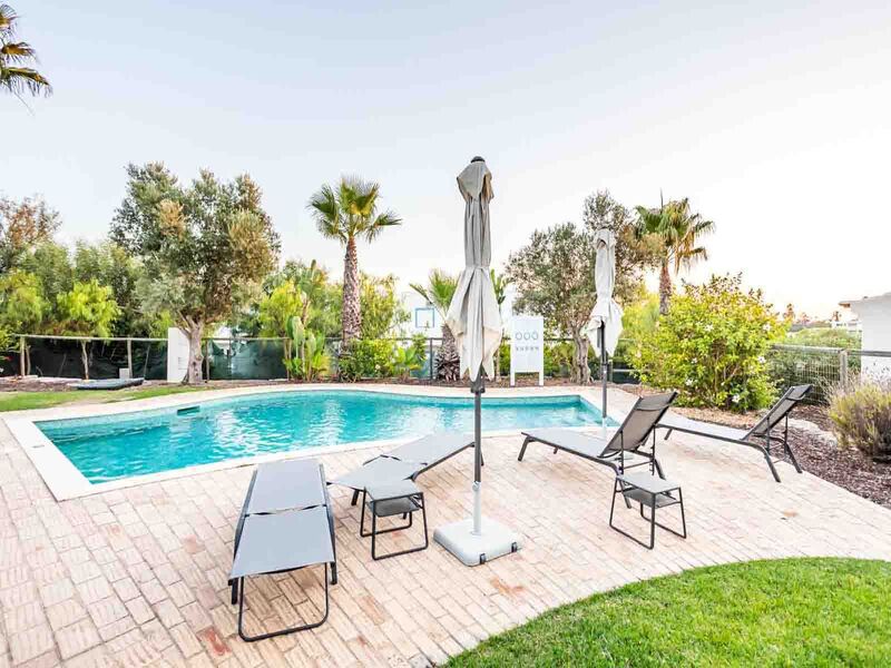 House 2 bedrooms Luxury Mato Serrão Lagoa (Algarve) - swimming pool, garden, playground, private condominium