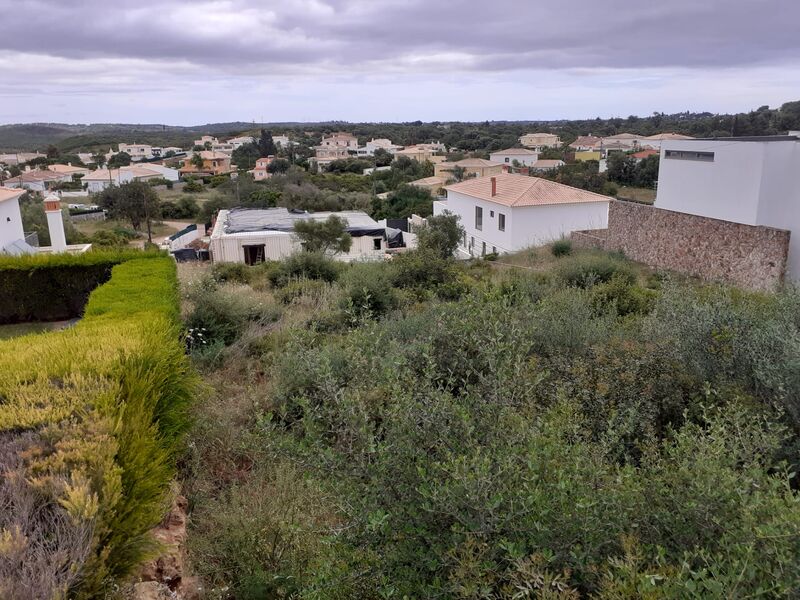 Terreno Urbano com 960m2 Urbanização Monte Canelas Mexilhoeira Grande Portimão