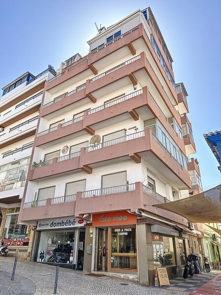 Apartamento T2 Centro Portimão - mobilado, lareira, equipado, 4º andar, varanda