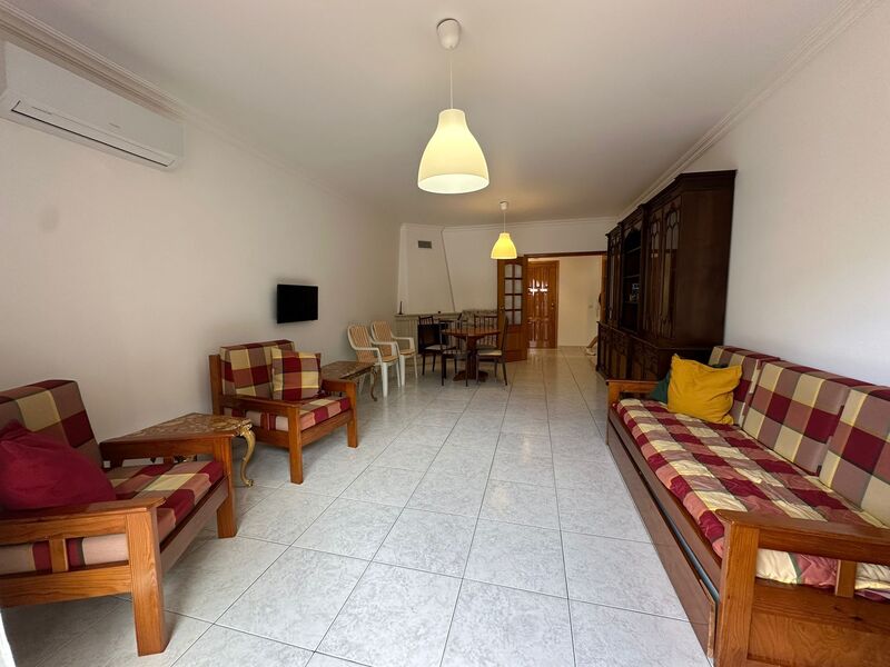 Apartamento Moderno T1 Praia da Rocha Portimão - mobilado, garagem, varanda, lareira