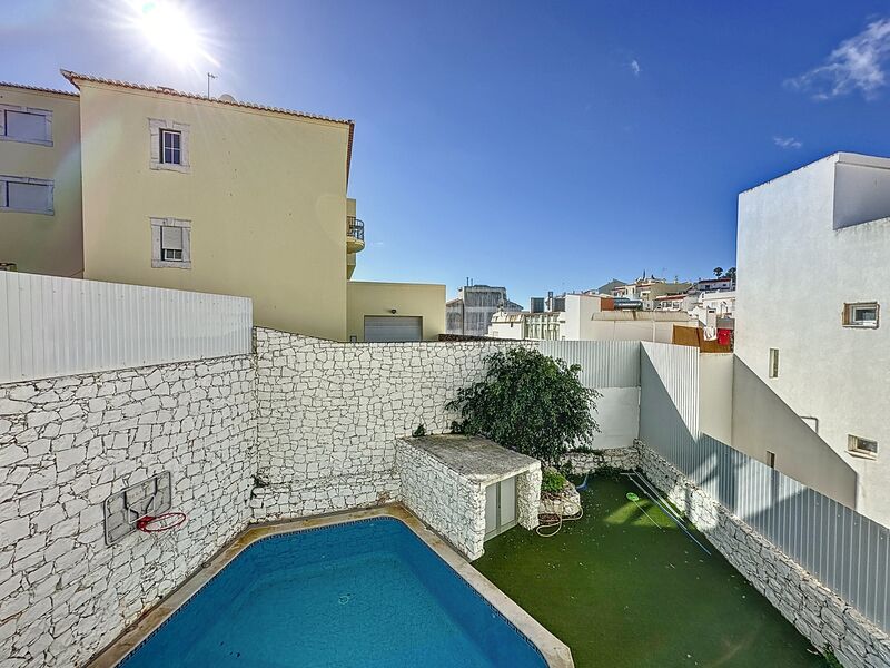 Apartamento no centro T2 Carvoeiro Lagoa (Algarve) - garagem, varanda, jardim