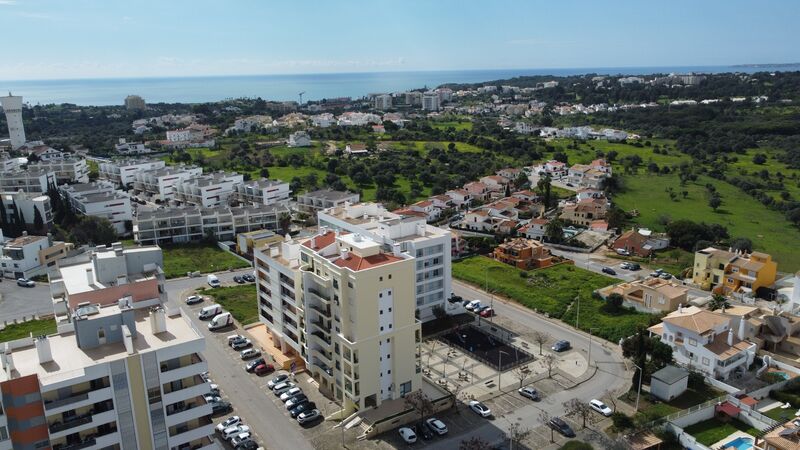 Apartment in good condition T4 Barranco do Rodrigo Portimão - lots of natural light, balconies, garage, balcony, fireplace