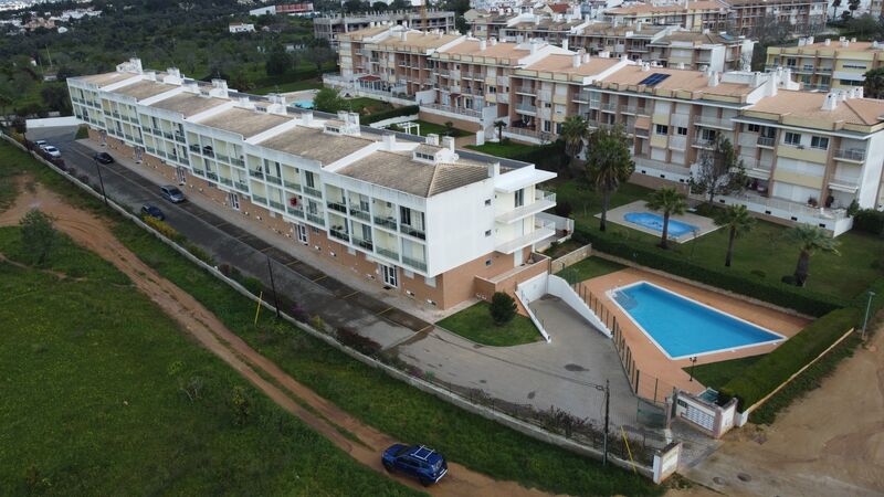 Apartment Modern well located T3 Má Partilha Alvor Portimão - swimming pool, equipped, garage, gated community, barbecue, terrace, air conditioning, garden, store room