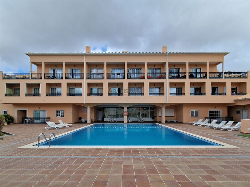 Apartment T4 Alvor - Centro Portimão - swimming pool, equipped, parking space, air conditioning, garage, furnished, gated community